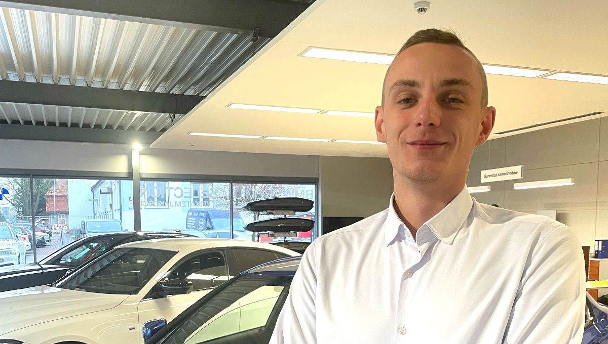 Jacek Mielnikiewicz Asystent ds. Blacharsko-Lakierniczych